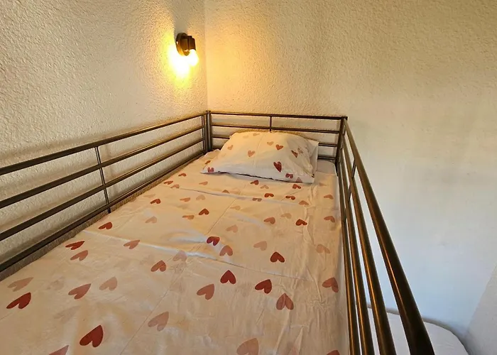 Détente Entre étang Et à La Couladère